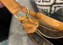 Load image into Gallery viewer, LV bag Restoration