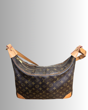 Load image into Gallery viewer, LV bag Restoration