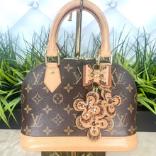 Load image into Gallery viewer, Purse Jewelry Vachetta Leather Browns &amp; Tans